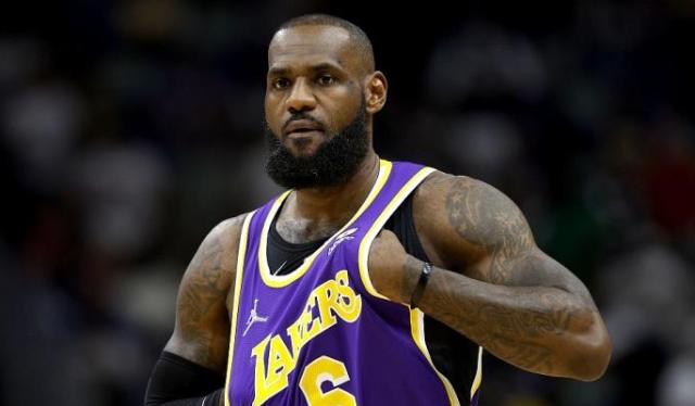 mk体育官网-与詹姆斯完成两年续约 湖人补强阵容更是刻不容缓